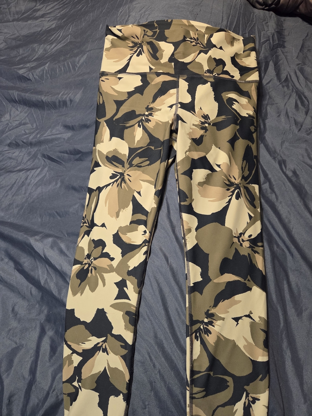 Old Navy Olive & Black Floral High-Rise Leggings Old Navy